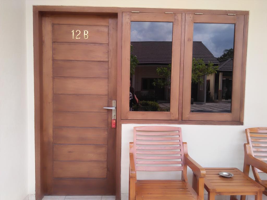 Deka Homestay Mataram Exterior foto